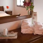 فندق مبيت وإفطار Da Monsignore