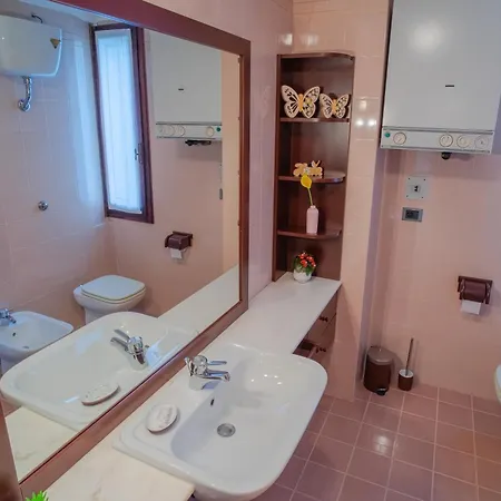 Da Monsignore Bed & Breakfast *