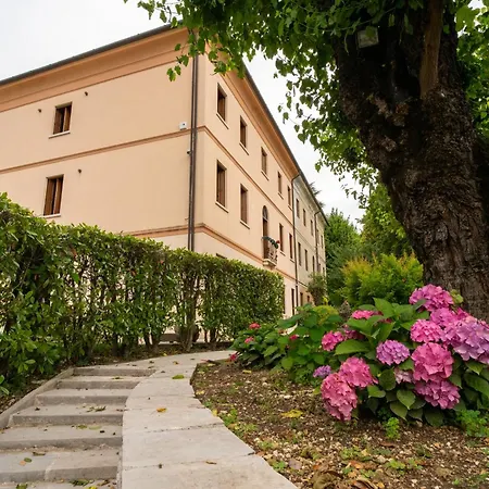 Da Monsignore فندق مبيت وإفطار Crespano del Grappa