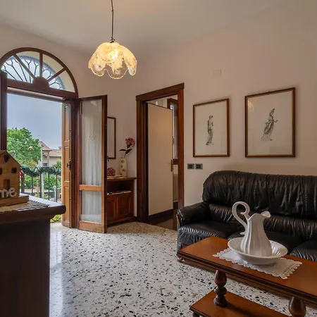 Da Monsignore Bed & Breakfast