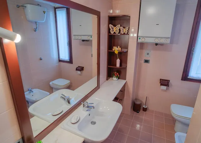 Da Monsignore Bed & Breakfast 3*